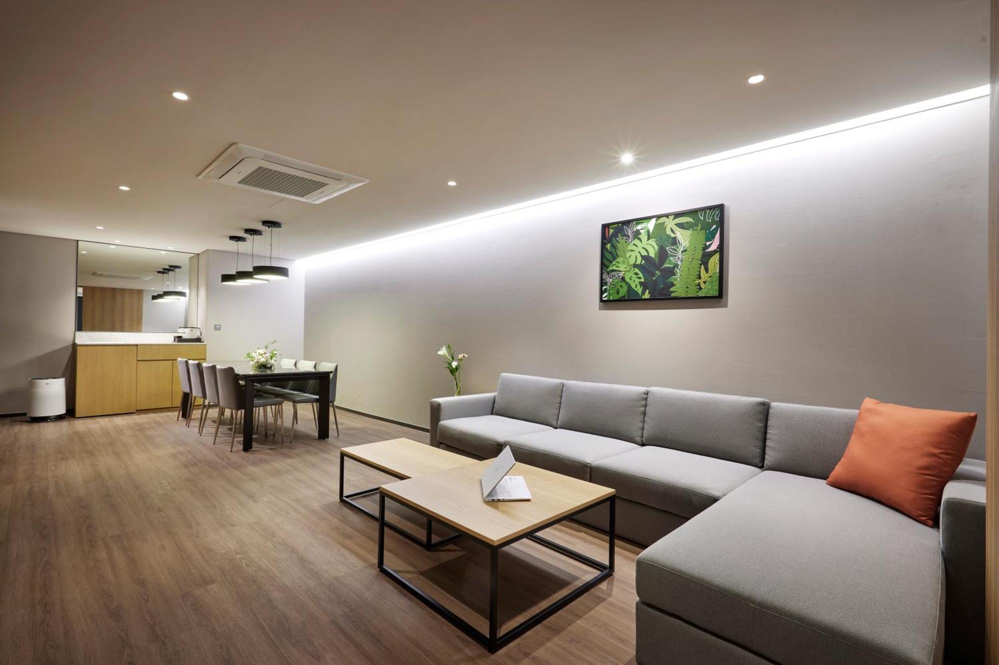 Hotel Interciti Теджон Екстер'єр фото