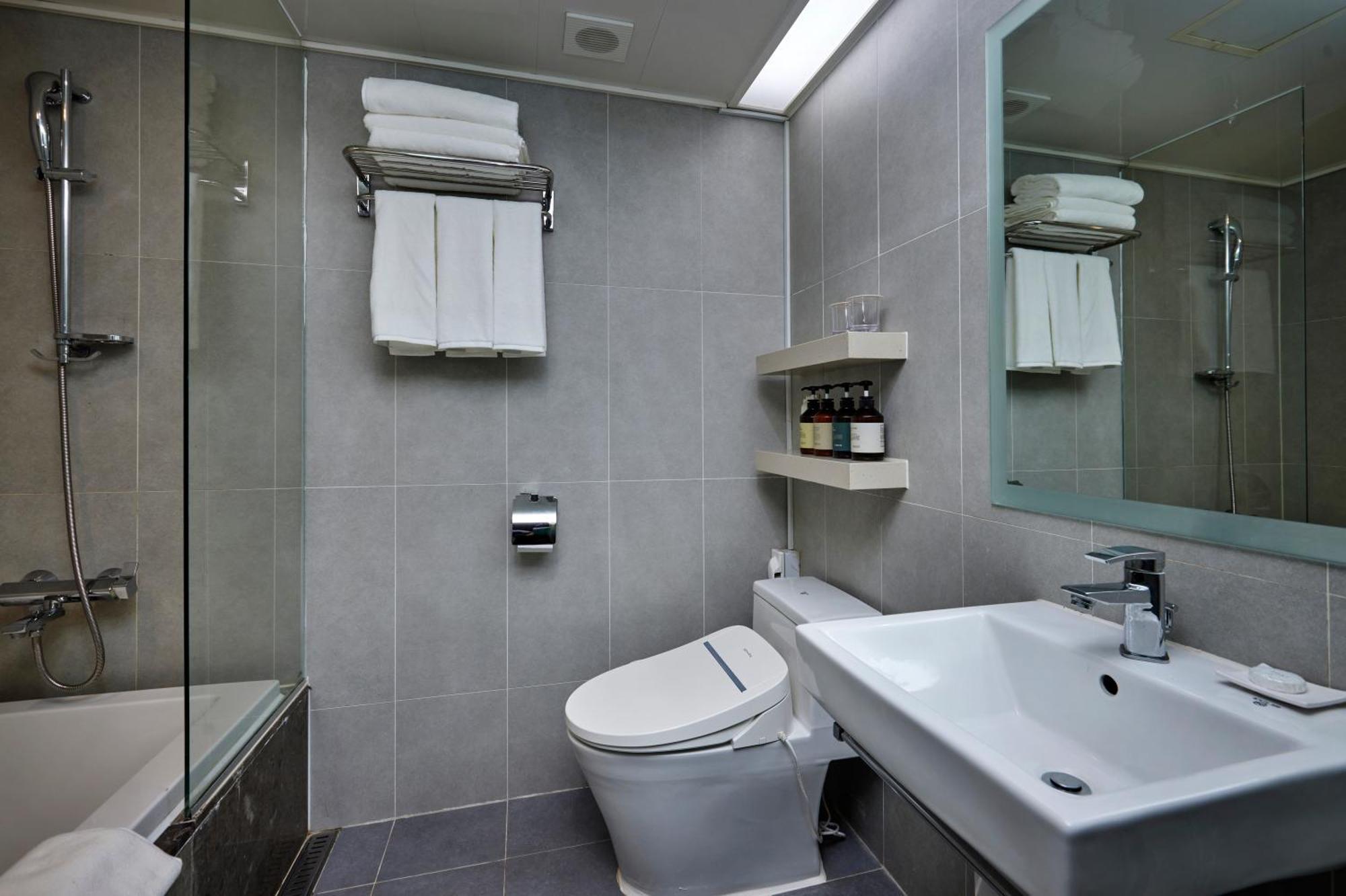 Hotel Interciti Теджон Екстер'єр фото