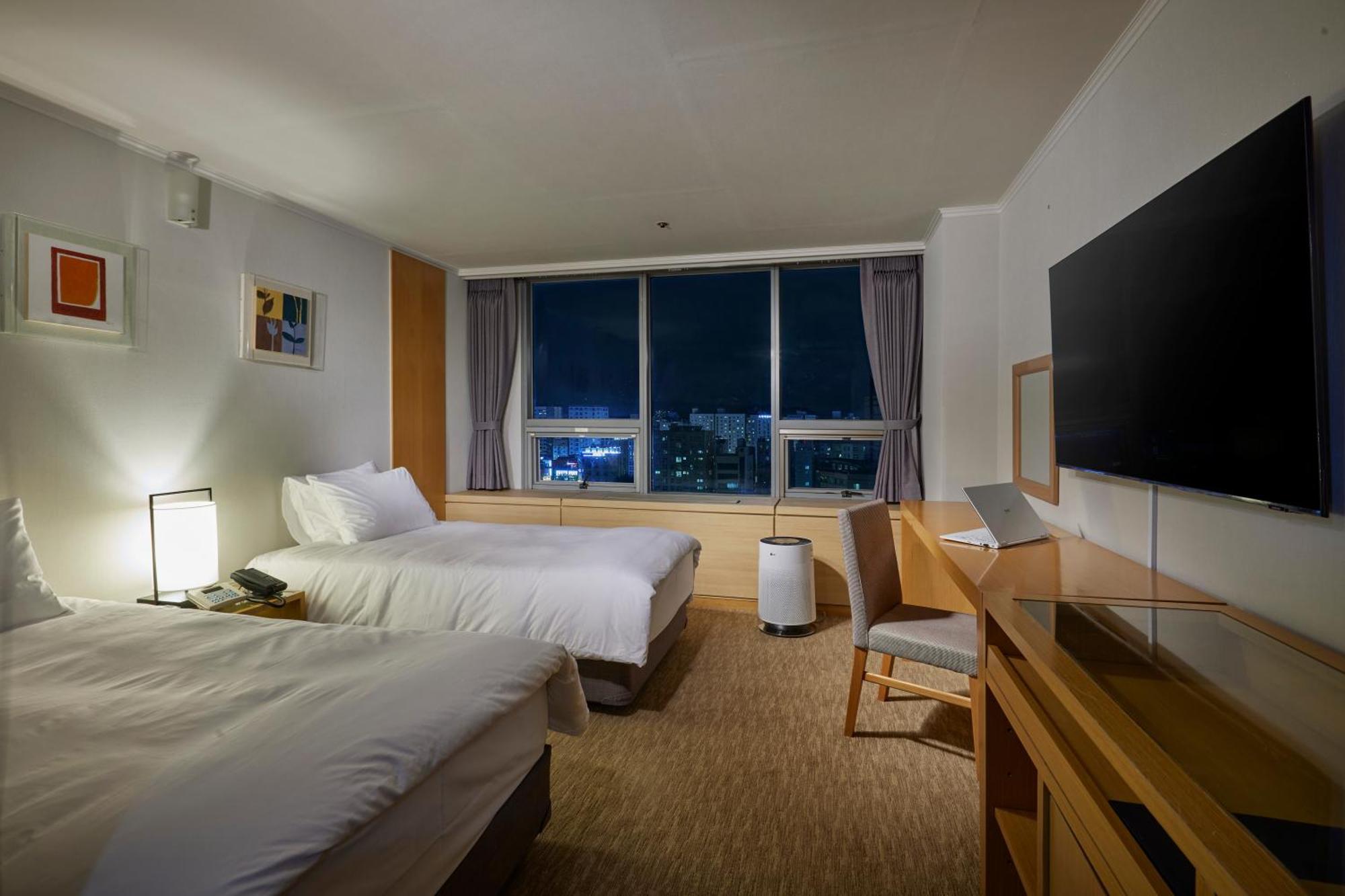 Hotel Interciti Теджон Екстер'єр фото