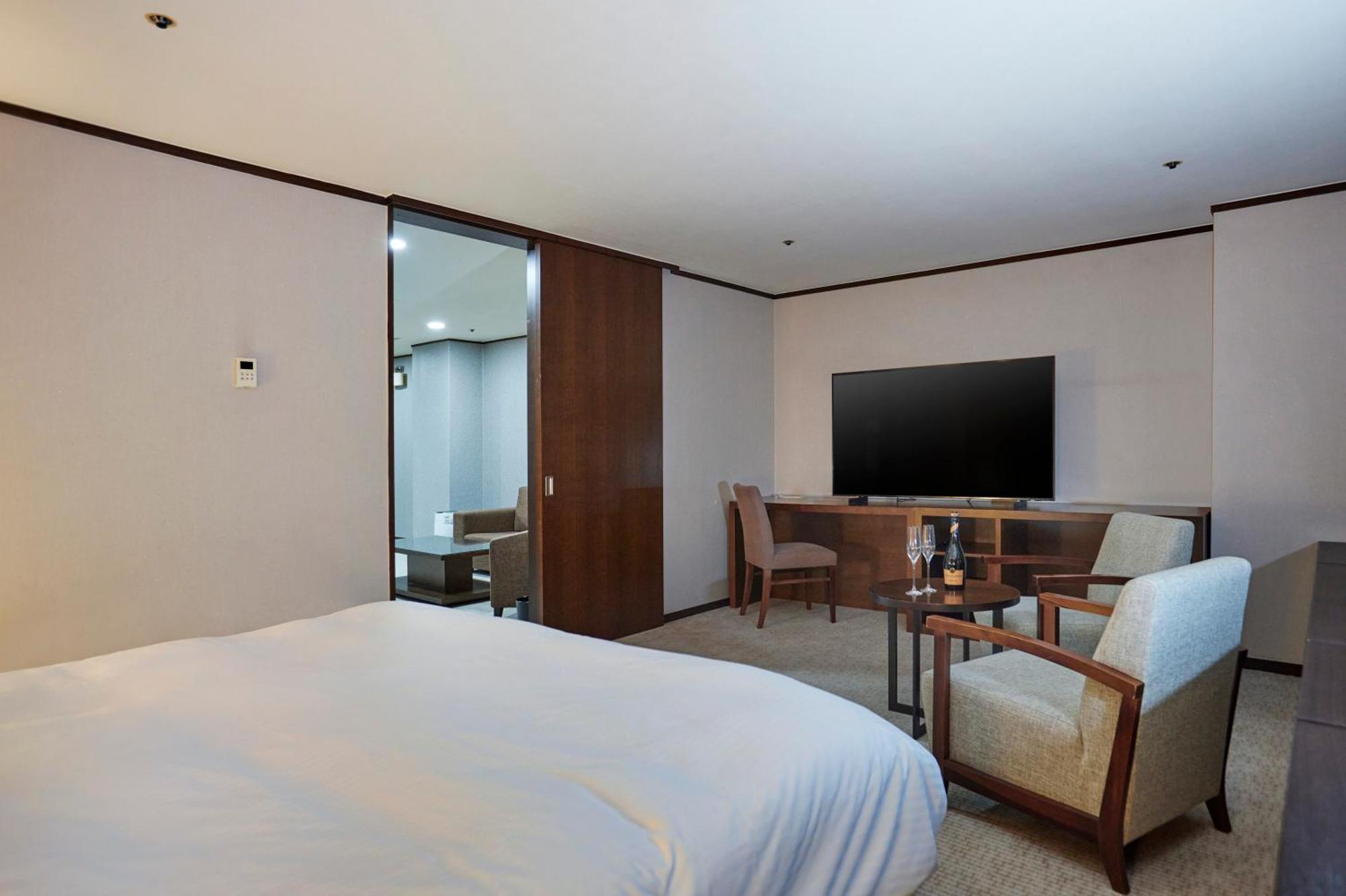 Hotel Interciti Теджон Екстер'єр фото