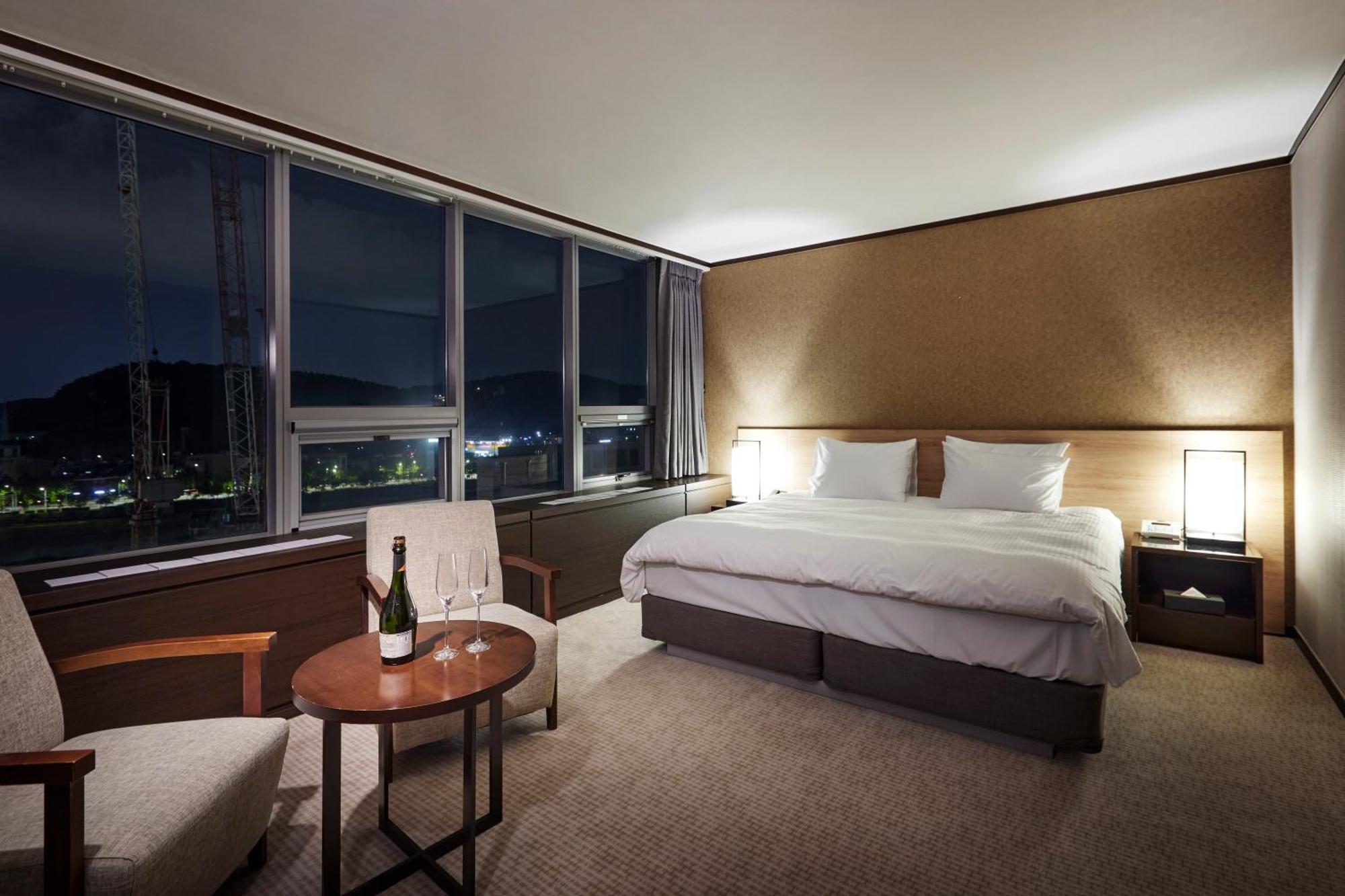 Hotel Interciti Теджон Екстер'єр фото