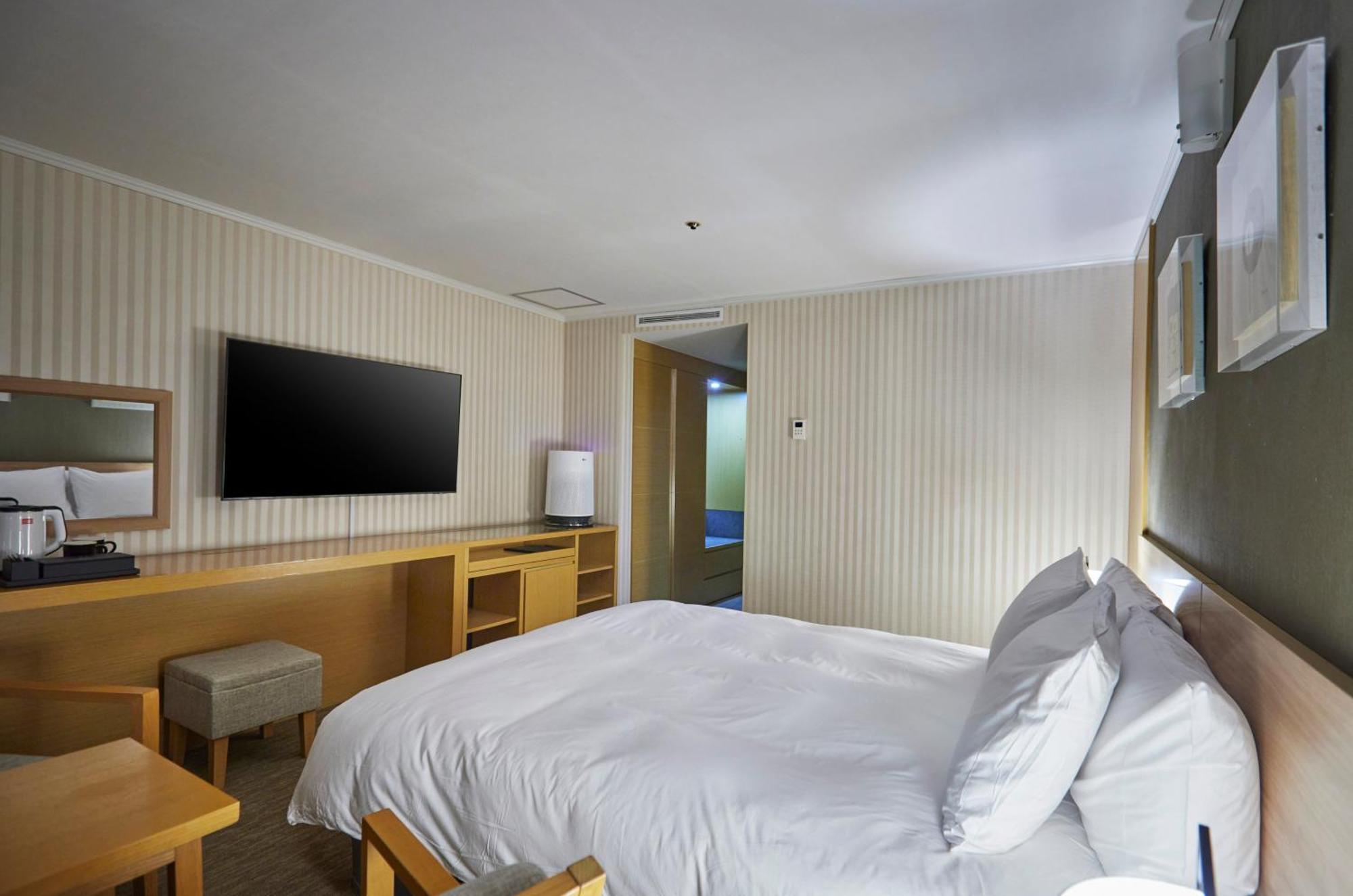 Hotel Interciti Теджон Екстер'єр фото