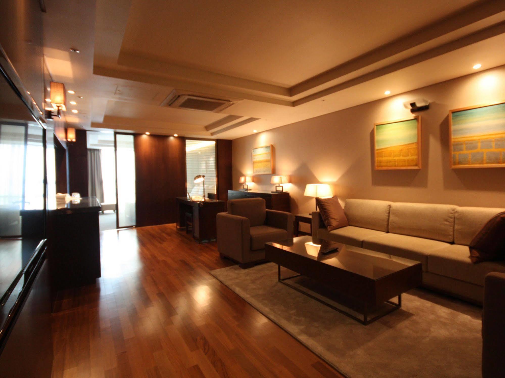 Hotel Interciti Теджон Екстер'єр фото